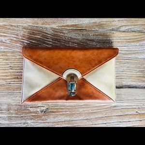 NWOT Envelope Clutch